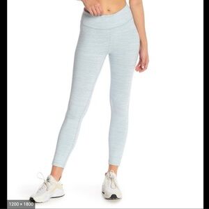 Outdoor Voices Synthetic Techsweat Flex Leggings in Ice Blue
